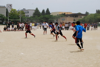 サッカー競技