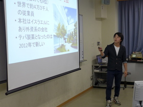 発表風景（3階電気工学基礎実験室）